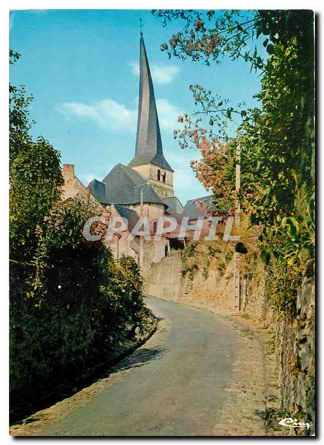 CPM Le Vieil Bauge M et L L'eglise Remarquable fleche en vrille a forme helicoidale 