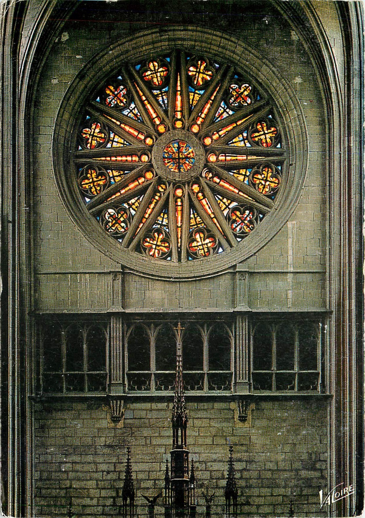 Cathédrale Sainte-Croix d'Orléans — Rose sud — Éditeur Valoire, n° 4.076