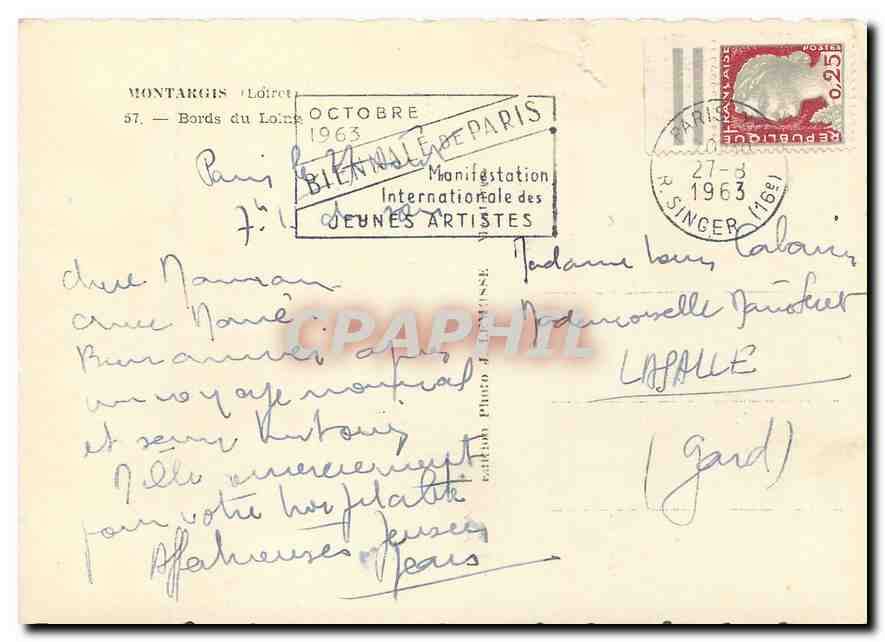 CPM Montargis Loiret Bords du Loing Enfant — Verso