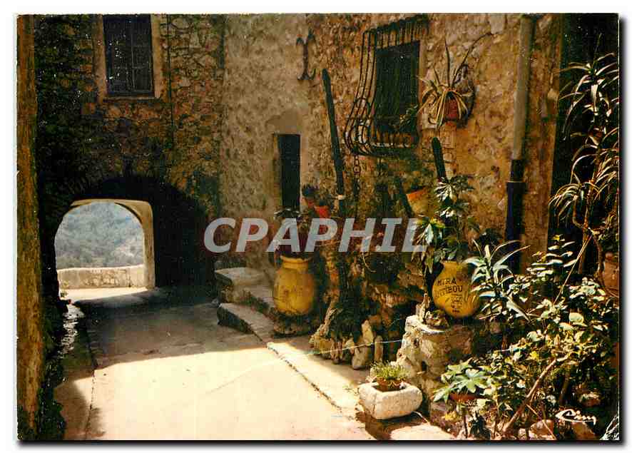 CPM Tourrettes sur Loup Alpes Mar Village medieval Station estivale Un aspect de la vieille ville Ru