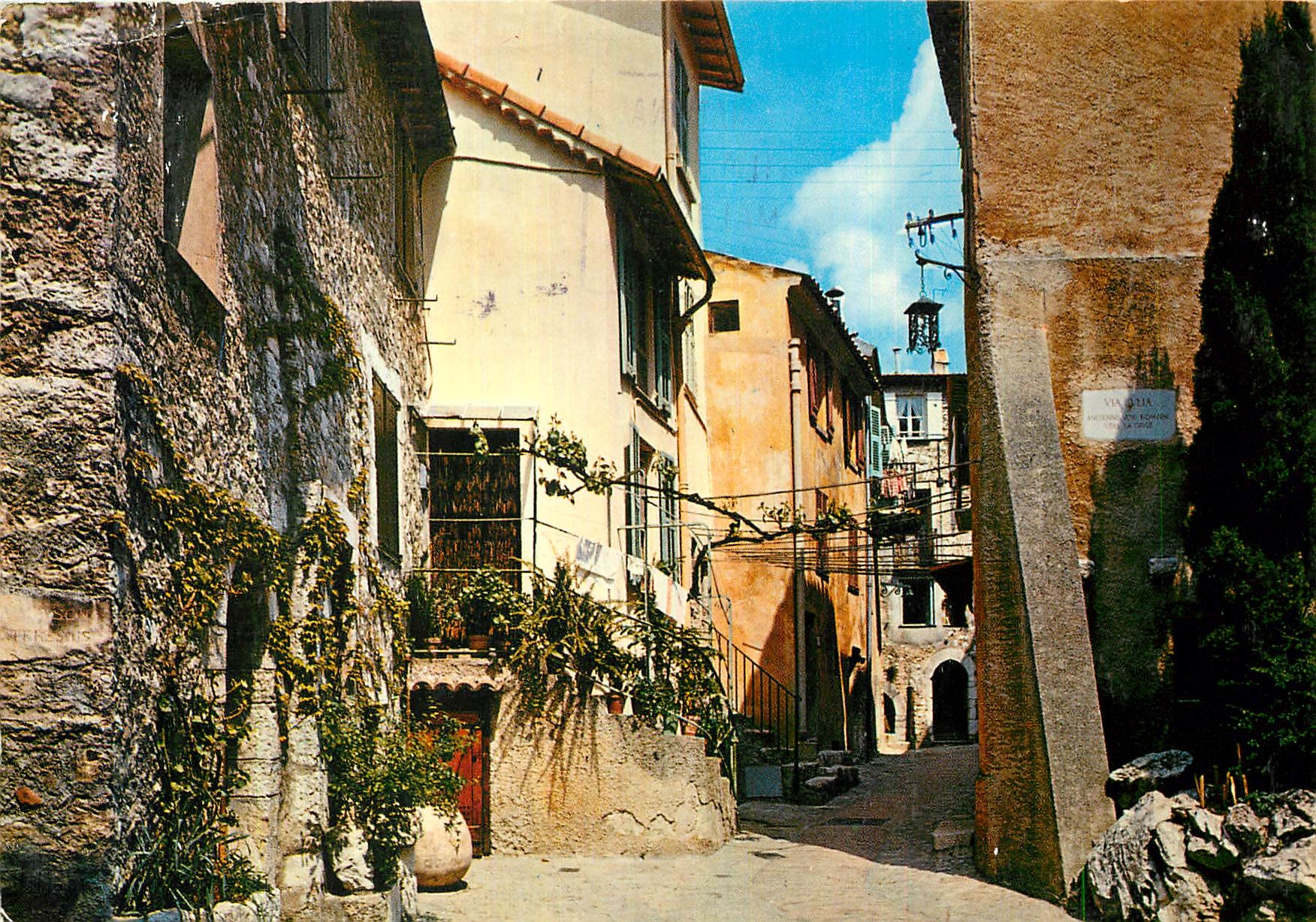 CPM La Cote d'Azur et ses Villages Pittoresques Vieille rue de la Turbie 