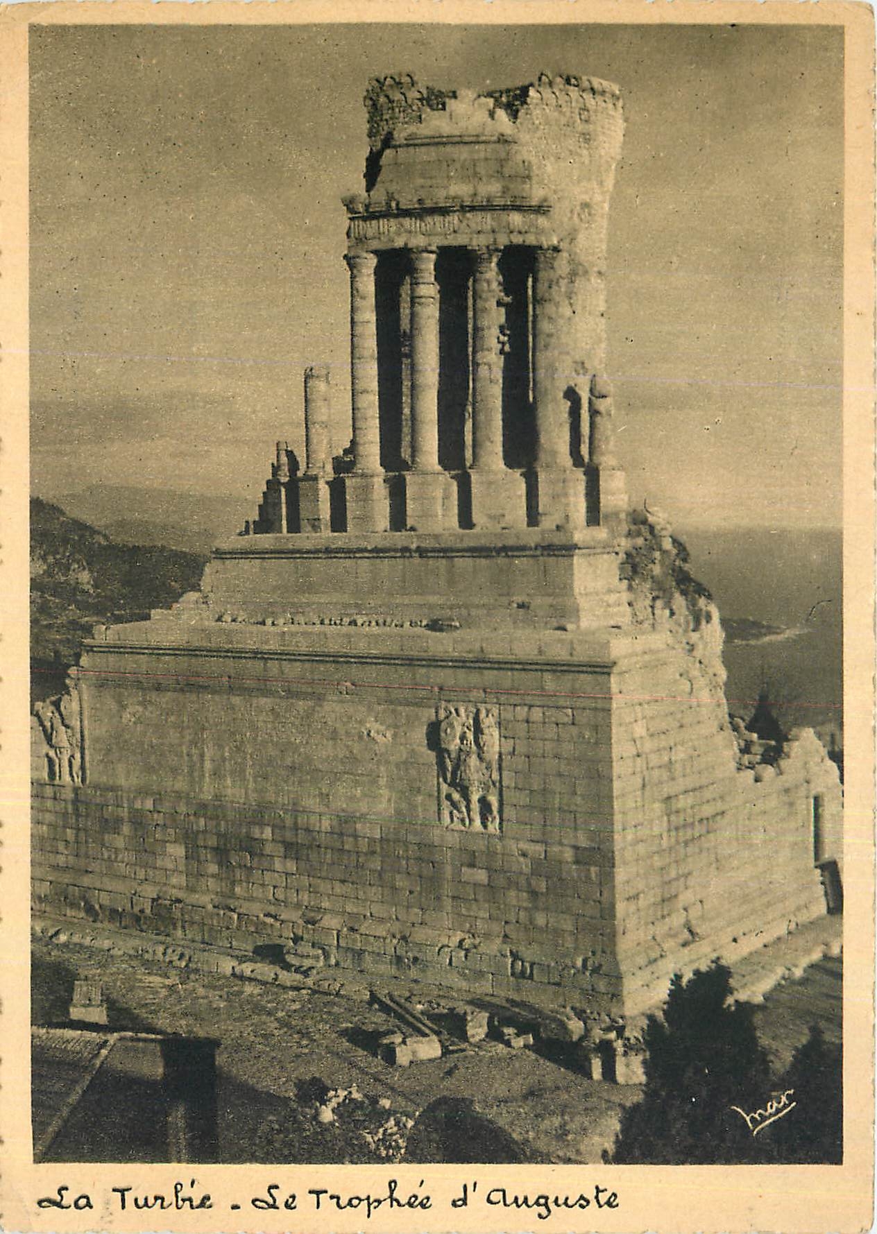 CPM La Turbie Le Trophee d'Auguste La Cote d'Azur 