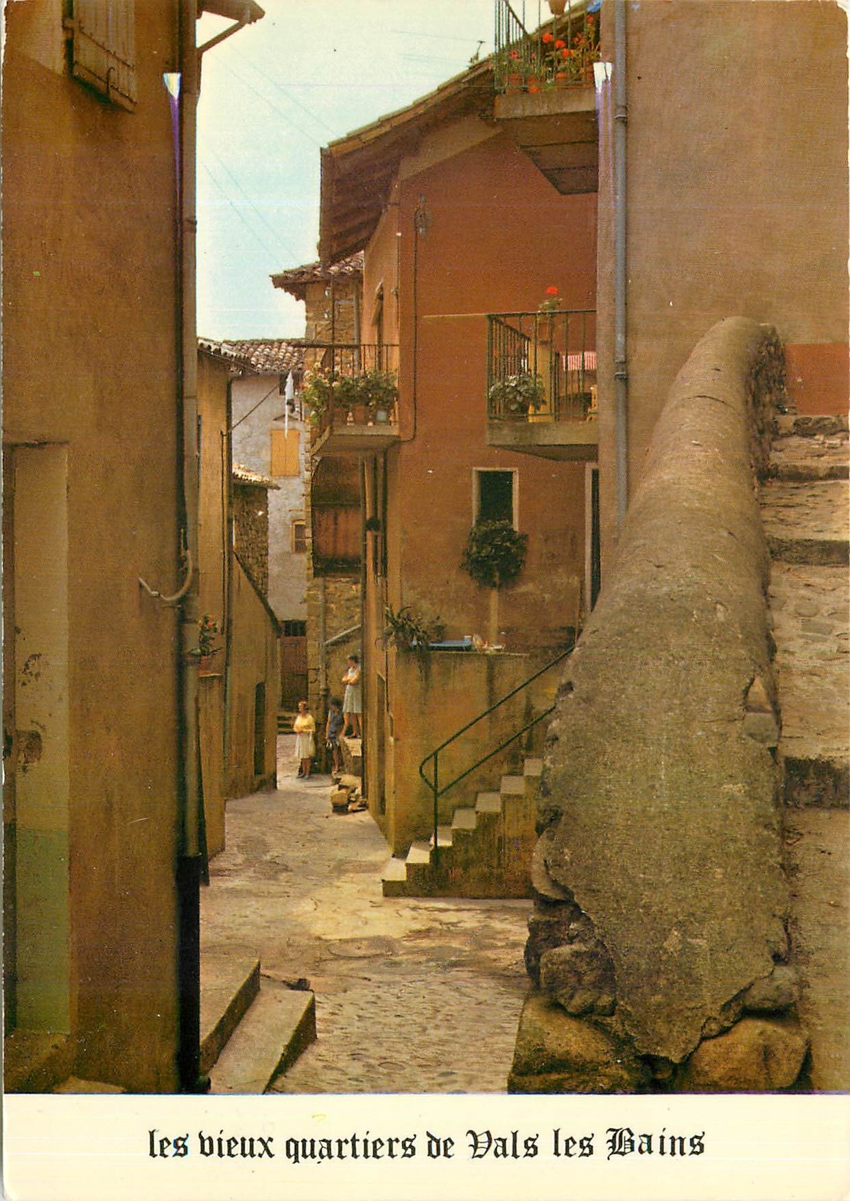 Les vieux quartiers de Vals-les-Bains — Éditions naturelles SPADÈM, n° X.10962