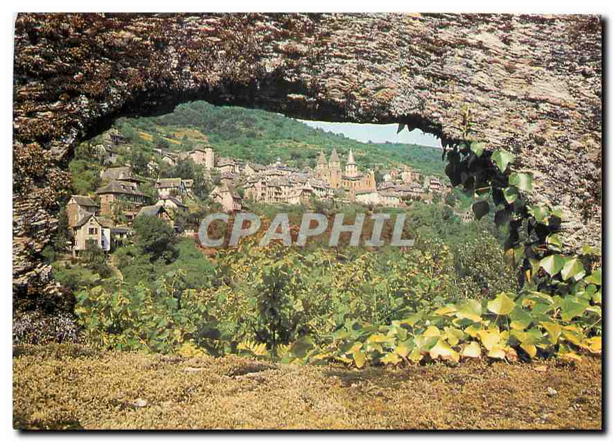 CPM Conques Aveyron Le village au flan des gorges de l'Ouche 