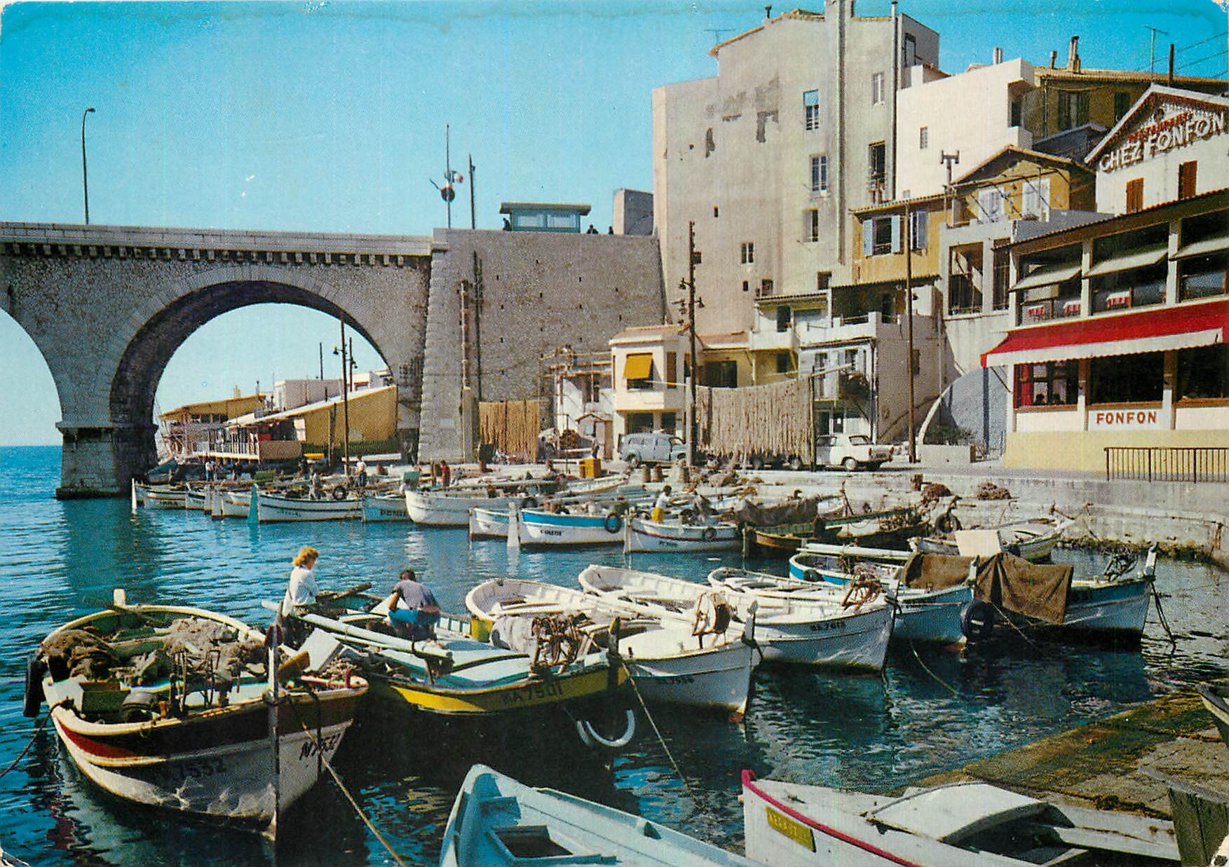 CPM Marseille Promenade de la Corniche Vallon des Auffes 