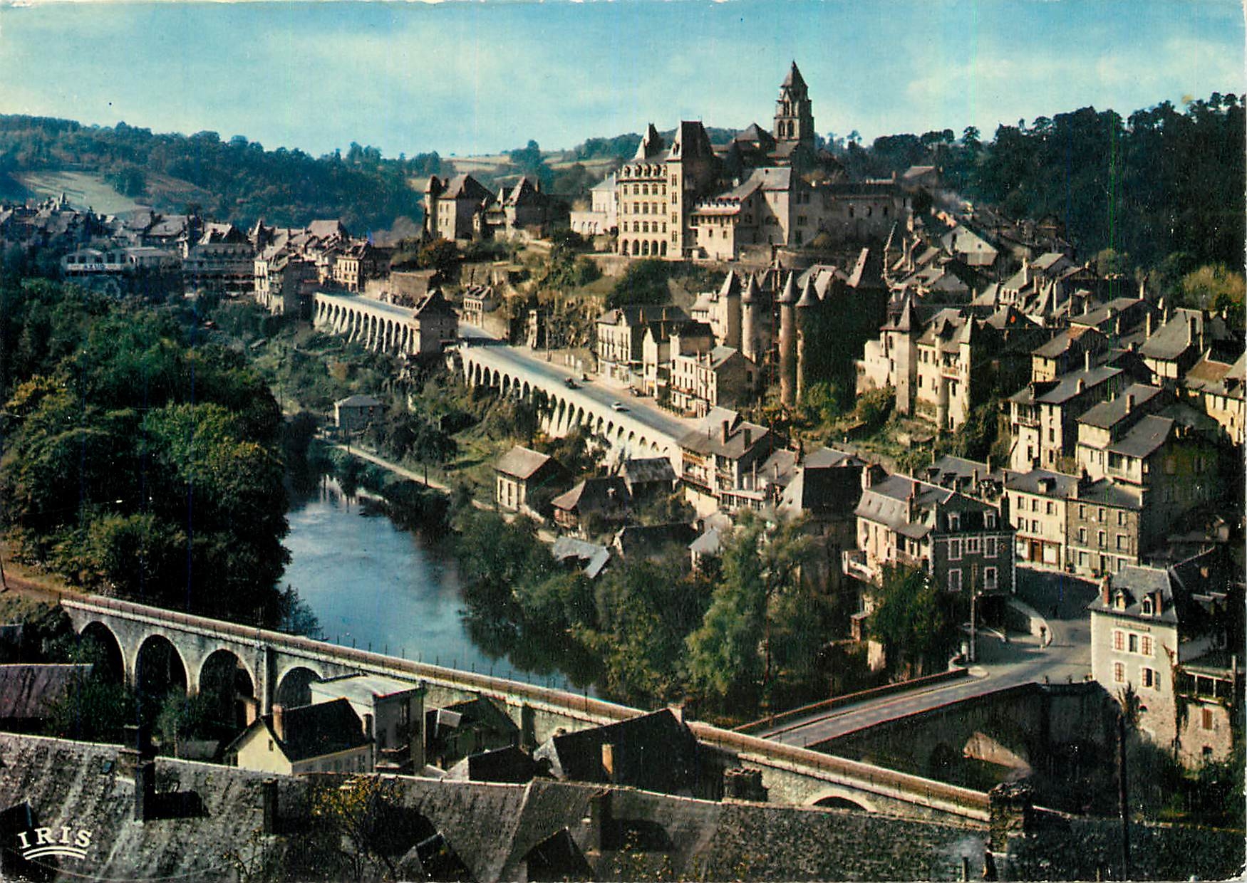 CPM Uzerche Correze La Perle du Limousin Vue generale de la cite batie sur un promontere dominant la