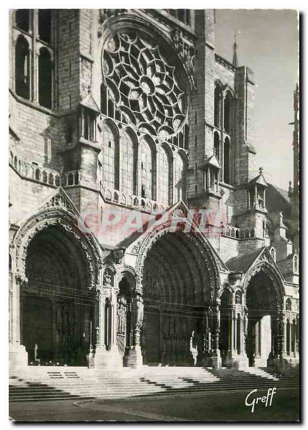 CPM En Beauce Chartres Eure et Loir La Cathedrale Facade Nord 