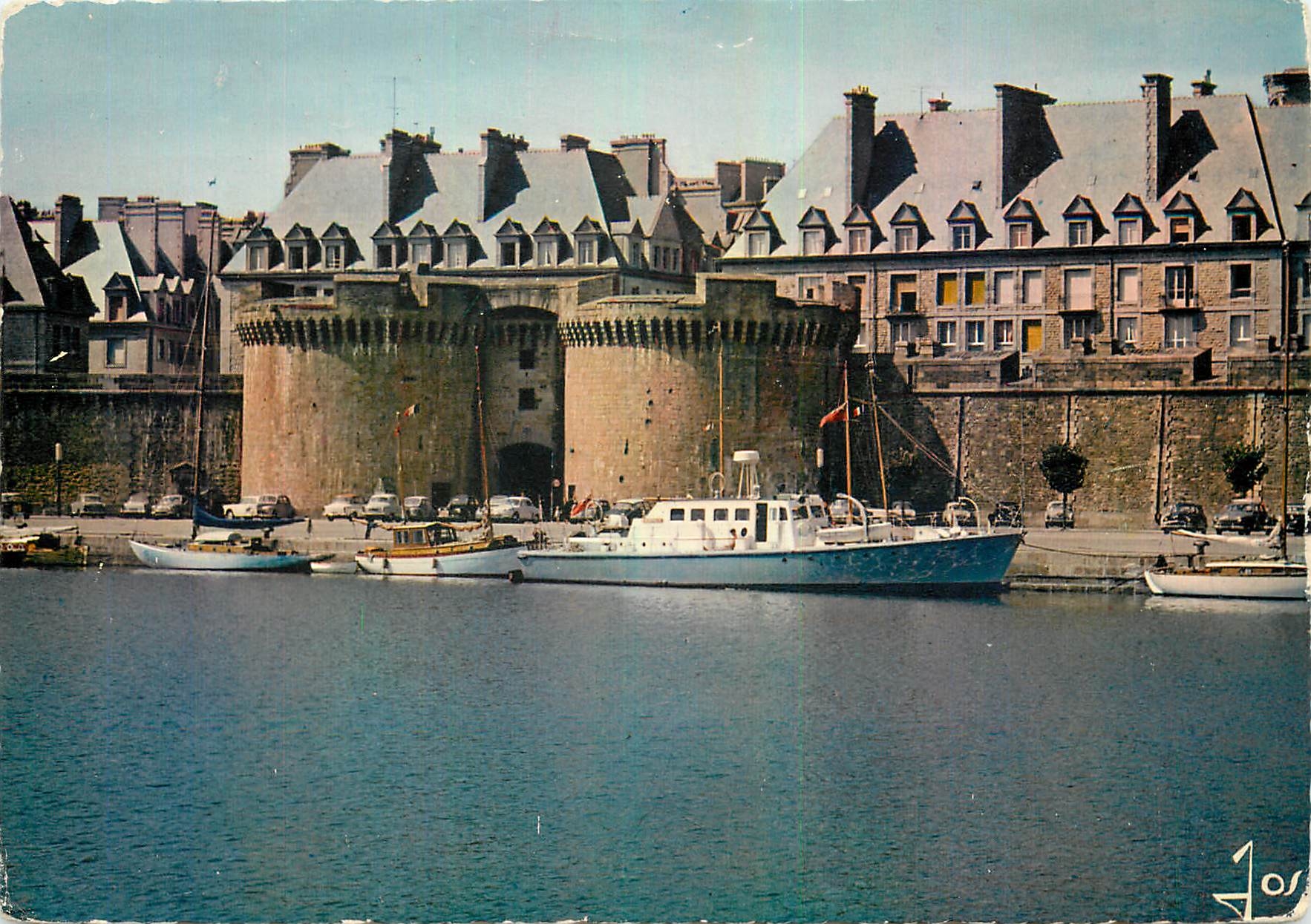 Saint-Malo — La Grande Porte et les Remparts — Édition Jos