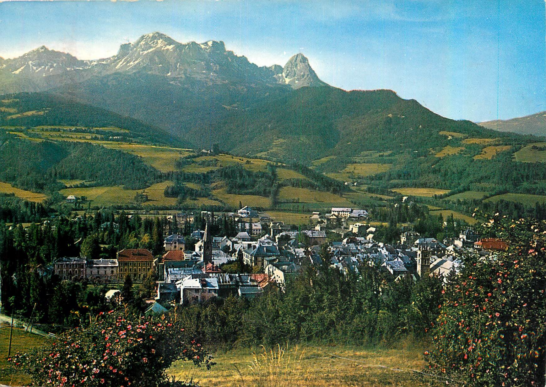 CPM Barcelonnette Vue generale et le Pont de Sucre 