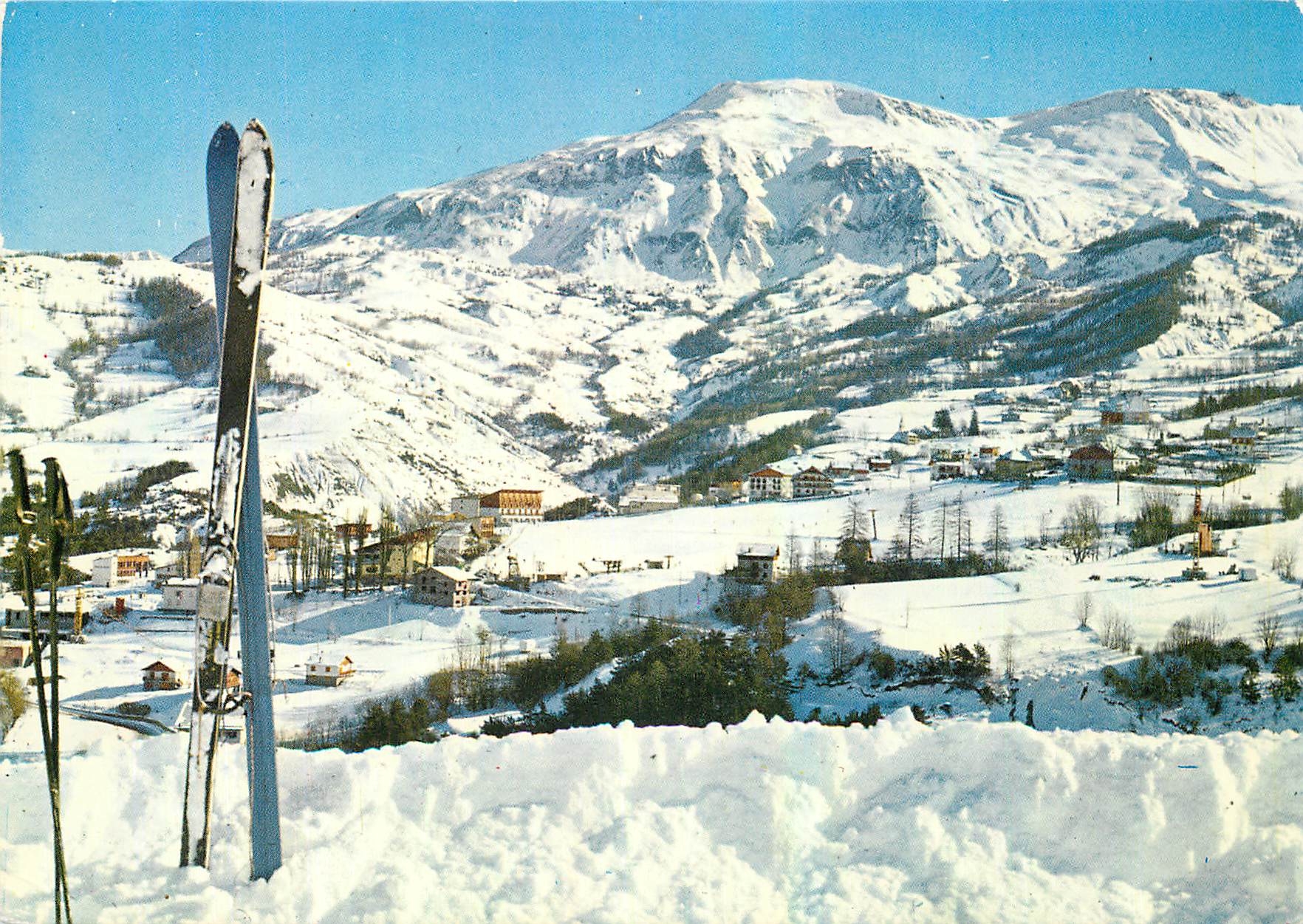 CPM Paysages de France Le Sauze Basses Alpes Station de sports d'Hiver de la Vallee de l'Ubaye 