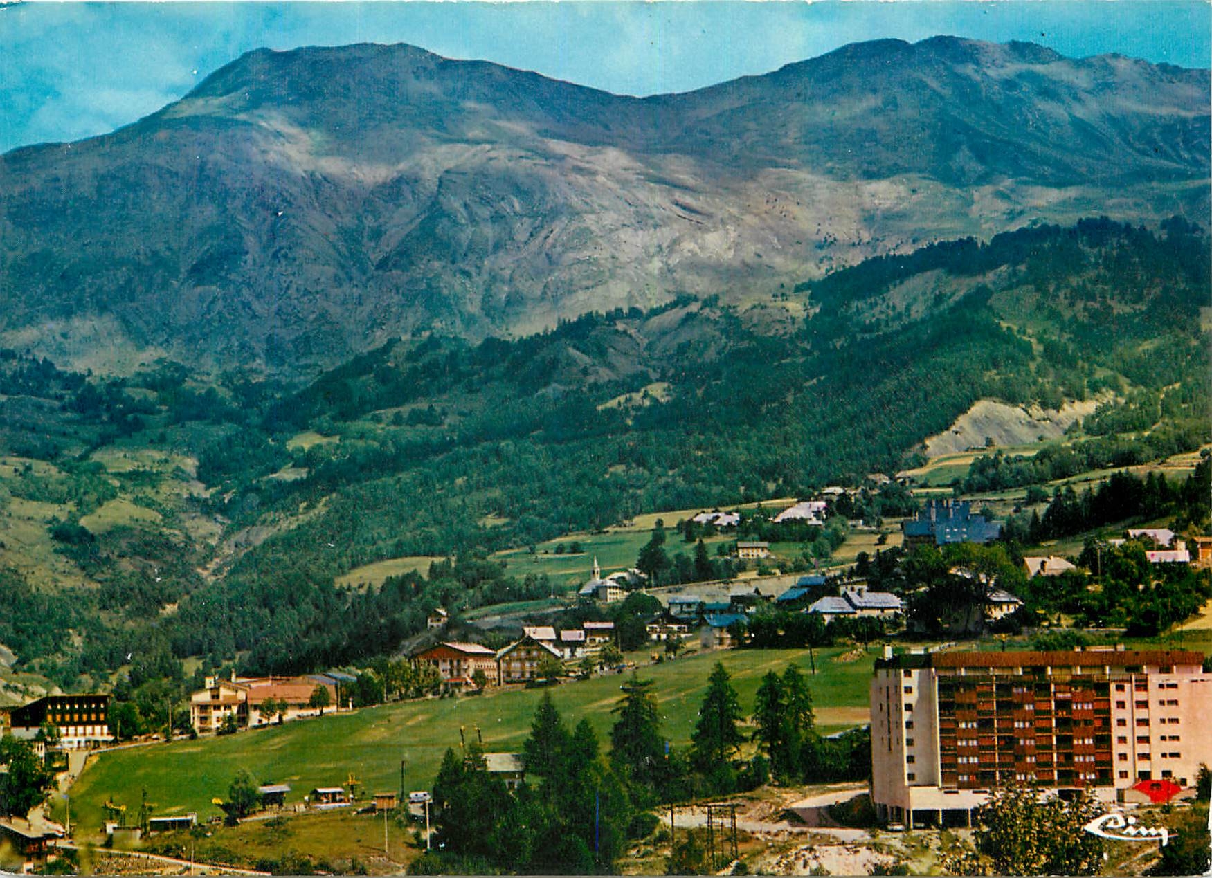 CPM Le Sauze Alpes de Hte Prov Vue generale 