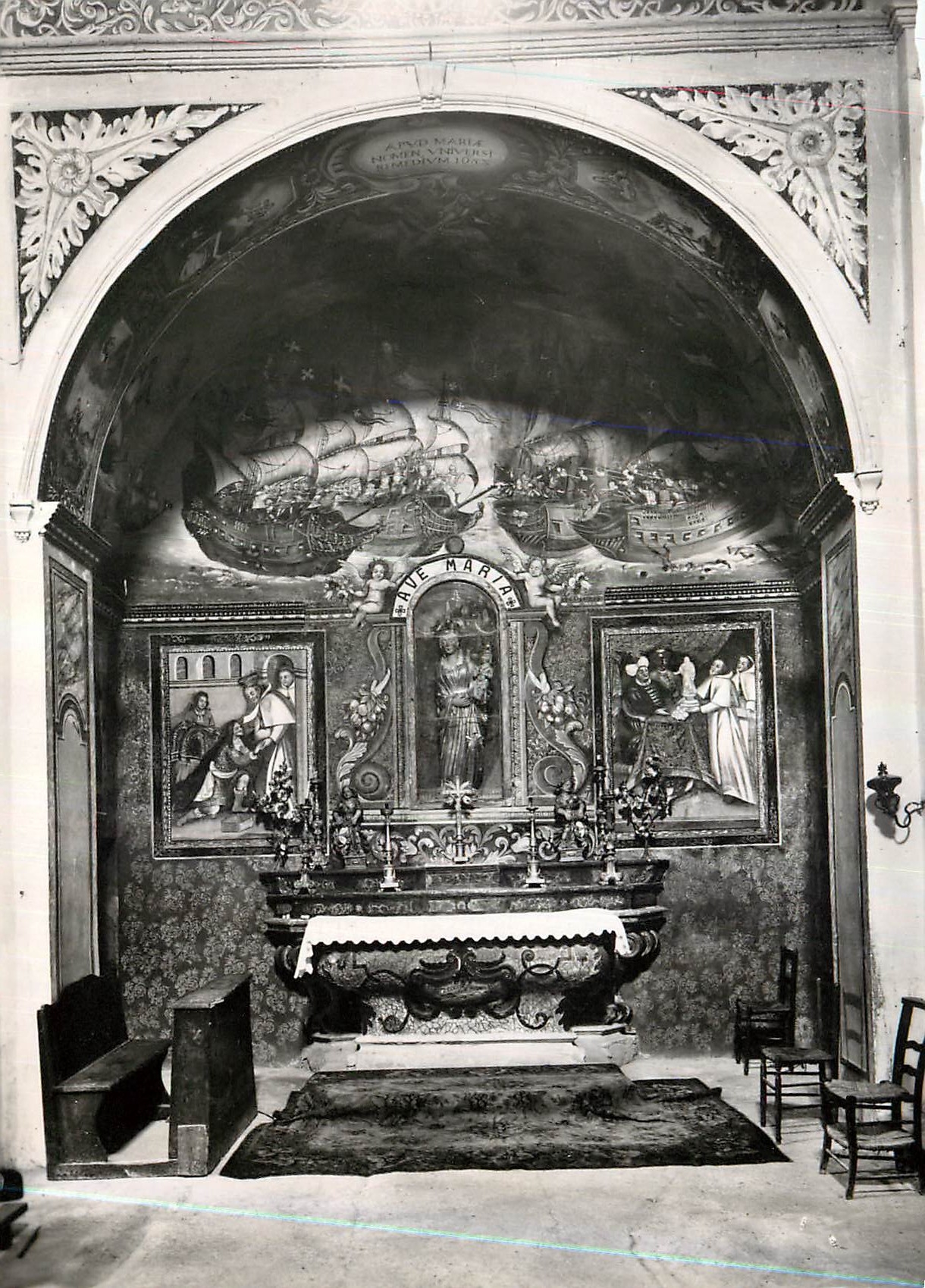 CPM St Etienne de Tinee Alp Mar A M Interieur de la Chapelle des Trinitaires 
