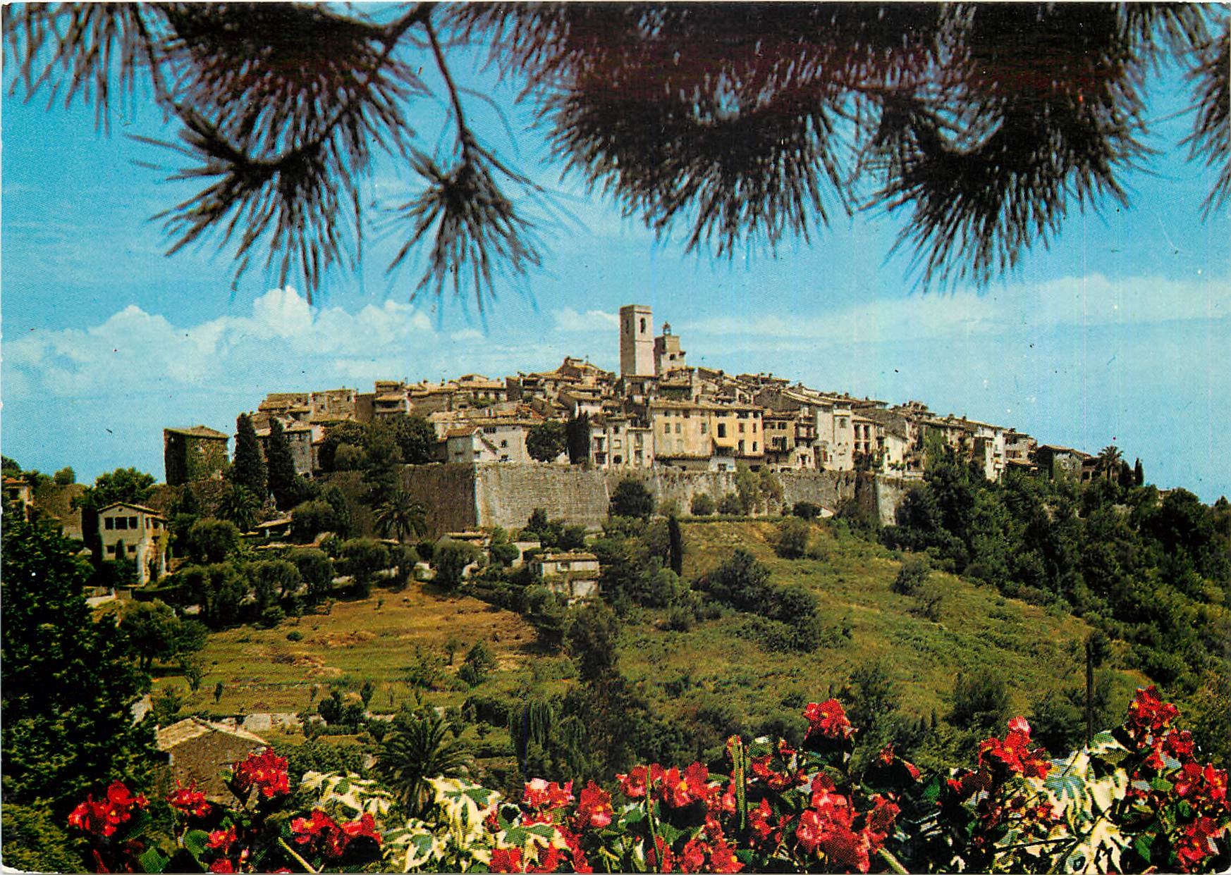 CPM La Cote d'Azur St Paul de Vence Vue generale 