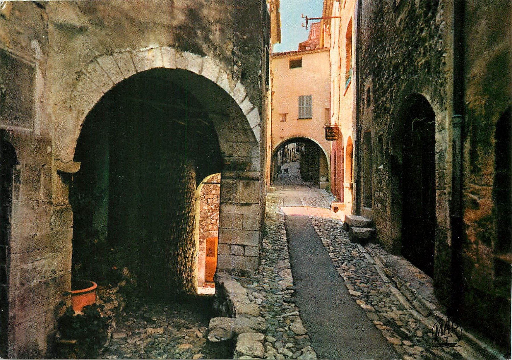 CPA La Cote d'Azur St Paul de Vence Rue pittoresque 