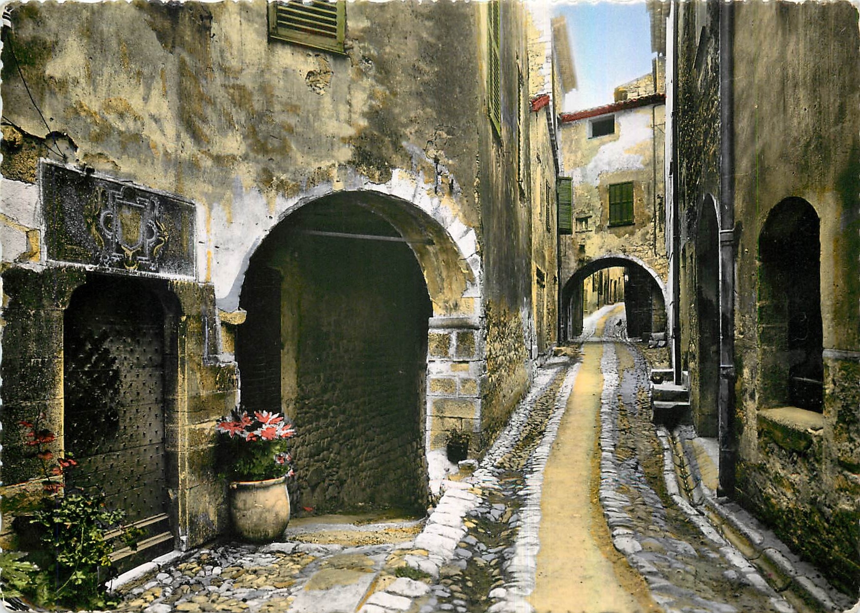 CPA Les Alpes Maritimes Saint Paul Une Porte Blasonnee 