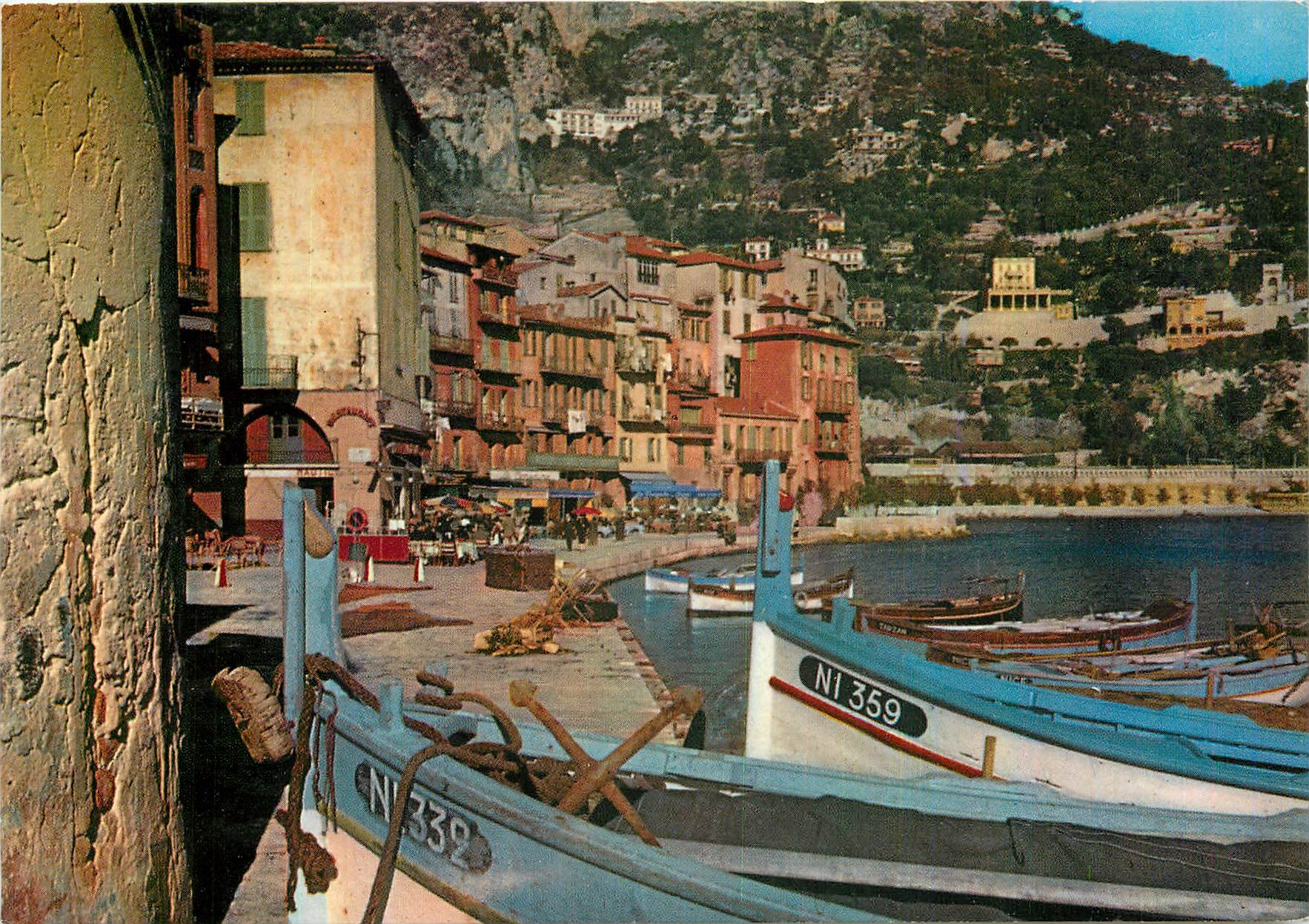 CPM Les Sites Merveilleux de la Cote d'Azur Un coin pittoresque du port 