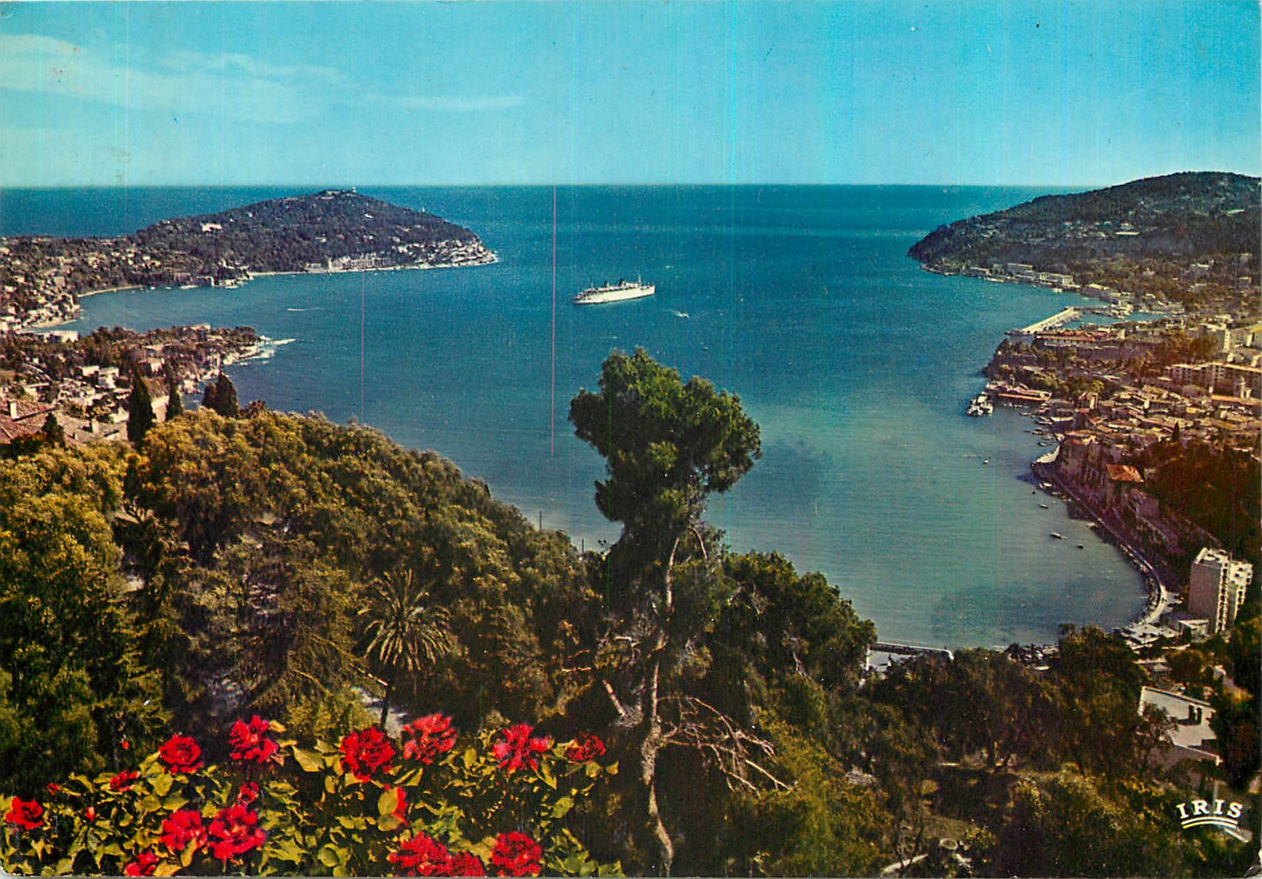 CPM La Cote d'Azur French Riviera La Rade de Villefranche sur Mer le Cap de Nice et le Cap Ferrat 