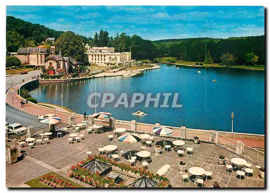 CPM Station Thermale de Bagnoles de l'Orne Orne Le Casino du Lac 