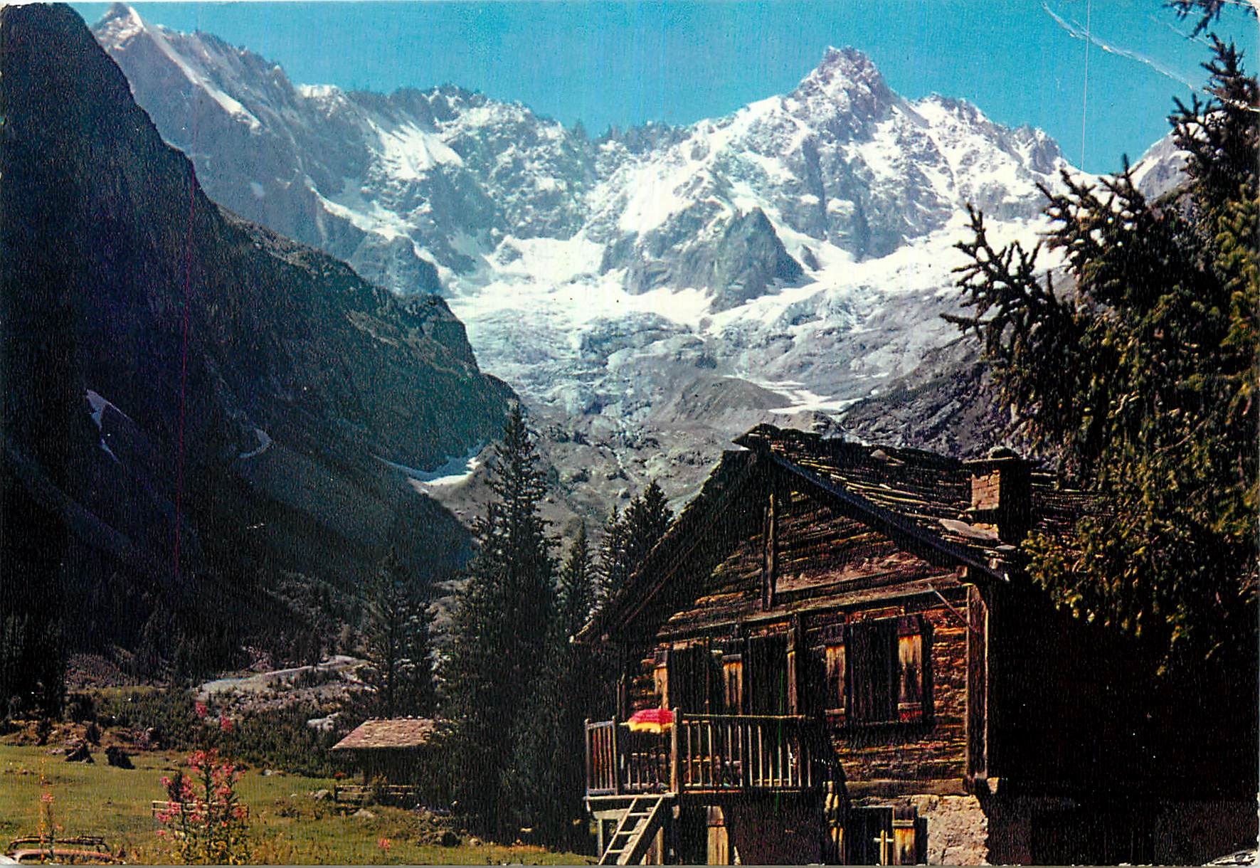 CPM Vieux chalet au Pays du Mont Blanc 