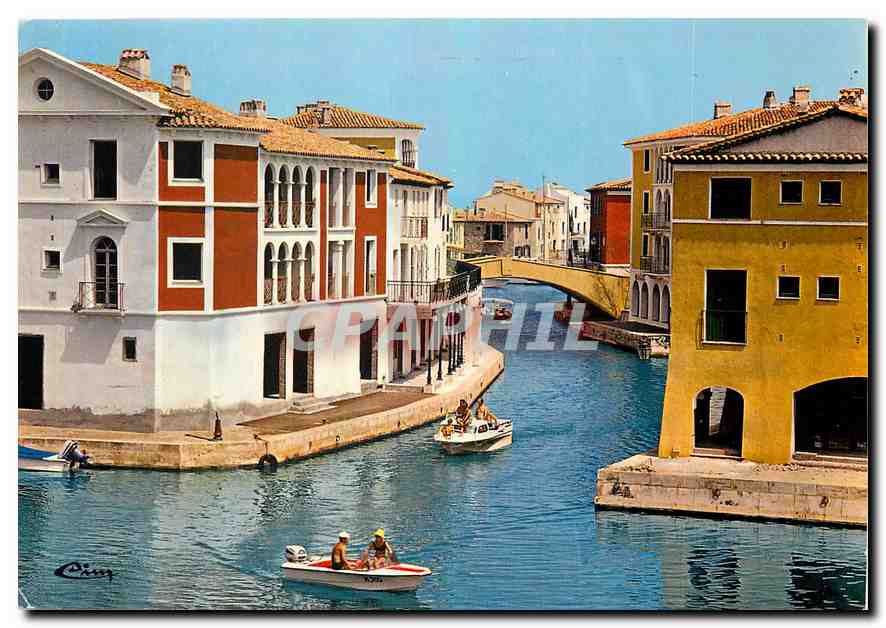 CPM Cote d'Azur France Port Grimaud Cite Lacustre 