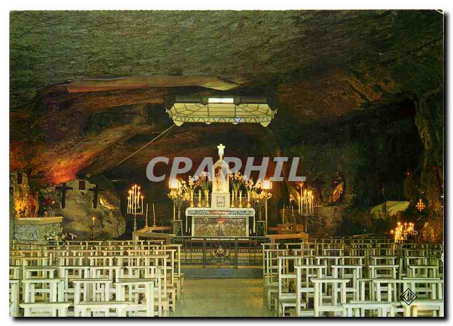 CPM Remonot Doubs Interieur de la Grotte Chapelle L'Autel de la Pitie de Marie 