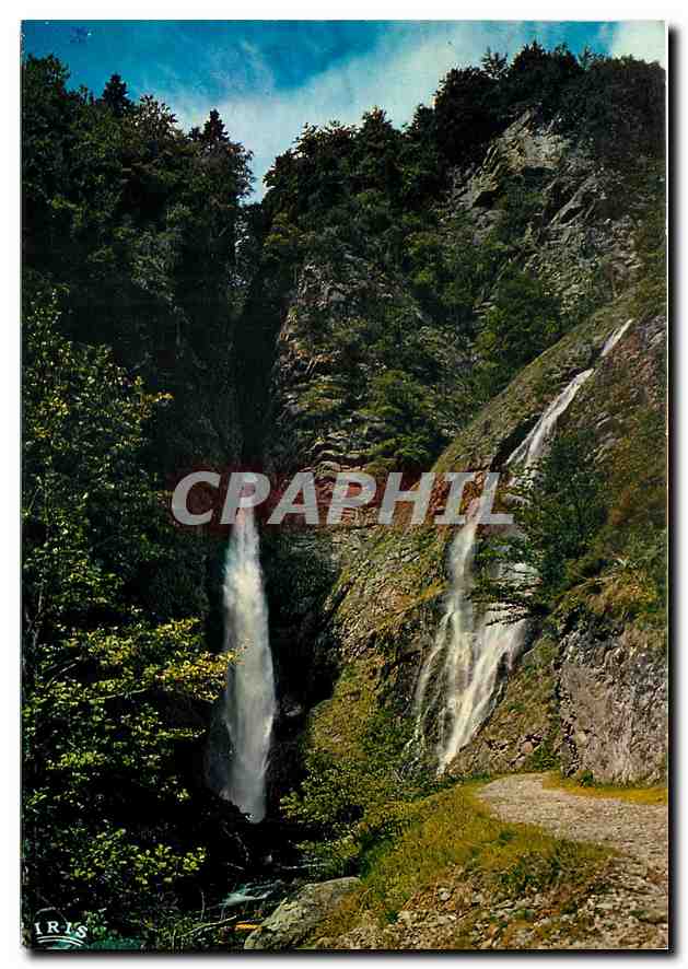 CPM Luchon Haute Garonne La Reine des Pyrenees Aux environs la cascade d'Enver dans la Vallee du Lys
