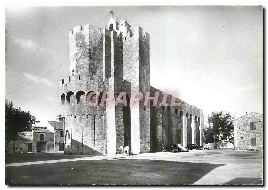 CPM La Camargue Sainte Maries de la Mer l'eglise Forteresse 