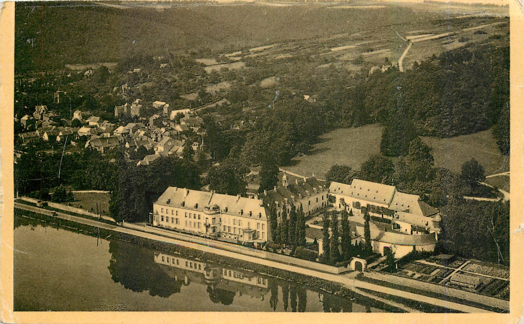 Waulsort Le Château — vue aérienne — série Waulsort, no 5, Em. Thill, Bruxelles