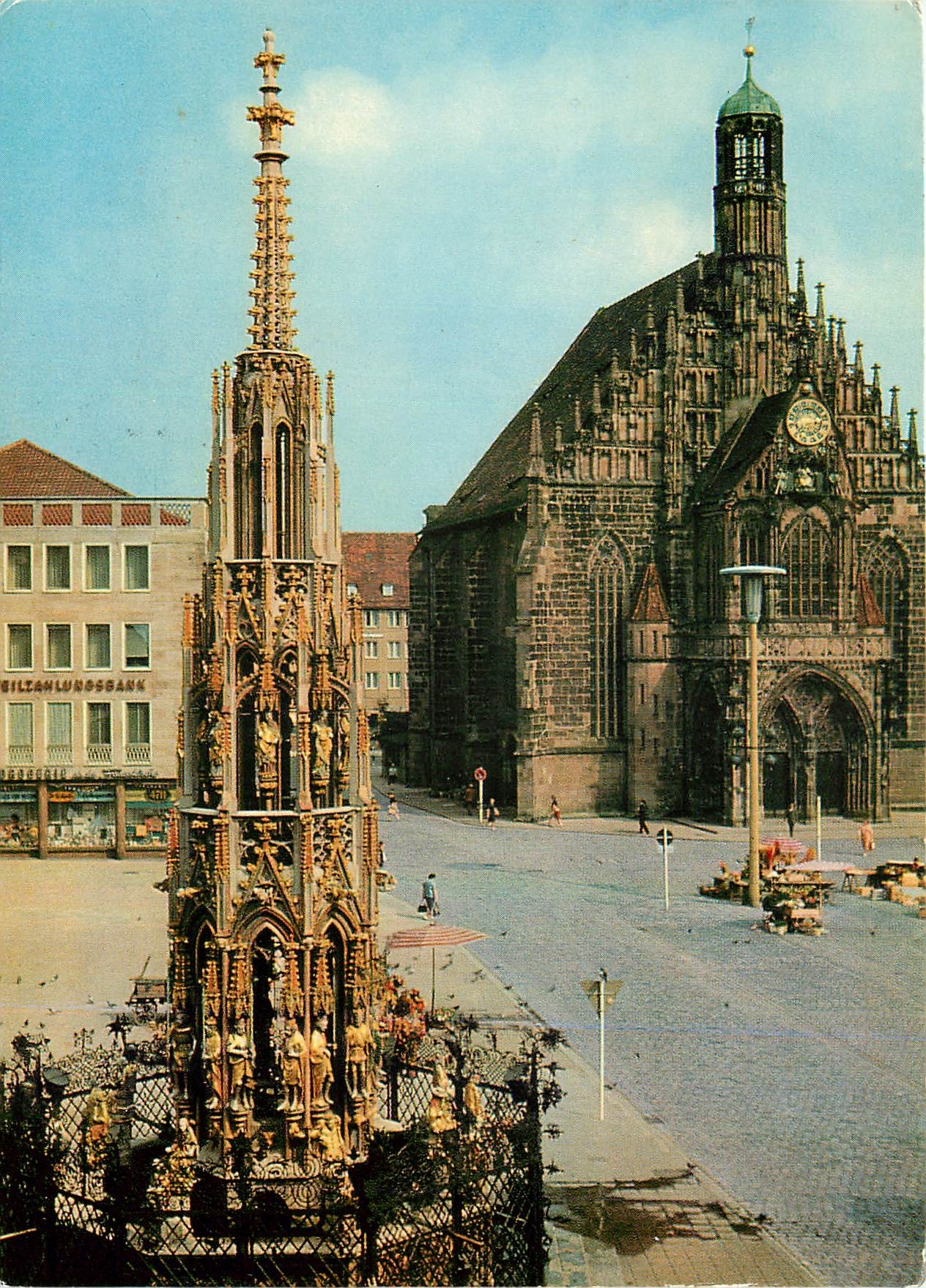 CPM Nurnberg La Fontaine belle avec Frauenkirche 