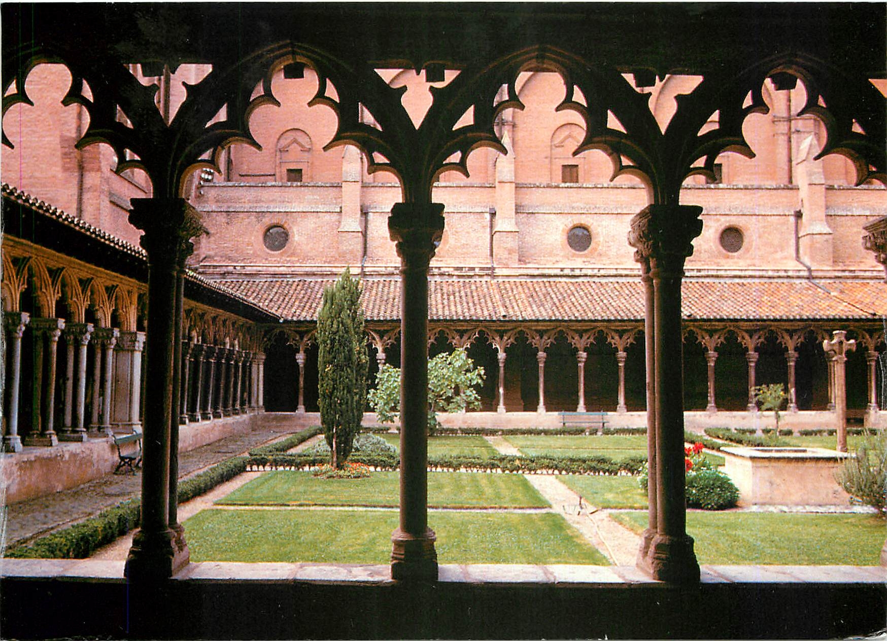 CPM Toulouse Ville rose Le cloitre du musee des Augustins 