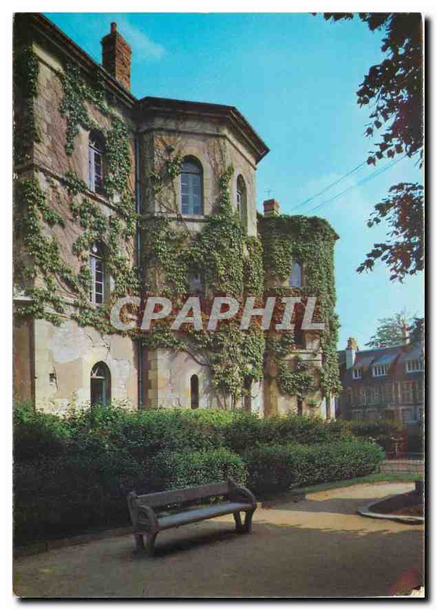 CPM Cosne sur Loire Nievre le Vieux Chateau 