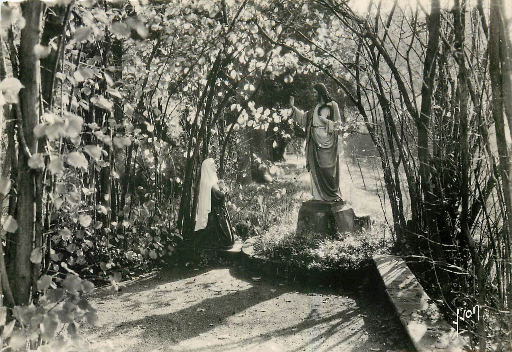 CPM Paray le Monial S et L Jardin du Monastere de la Visitation 