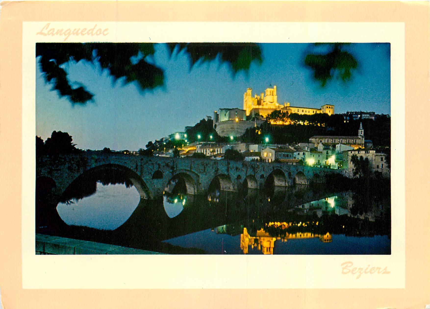 CPM Beziers Cathedrale Saint Nazaire illuminee 