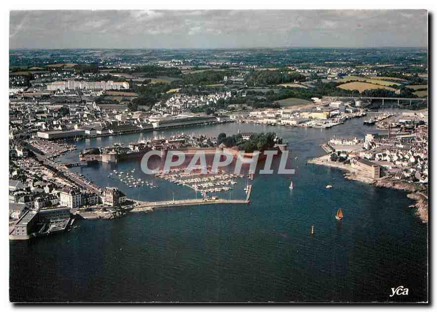 CPM La Bretagne Pitoresque Les Grands Ports de Peche Concarneau Le Port close la criee 