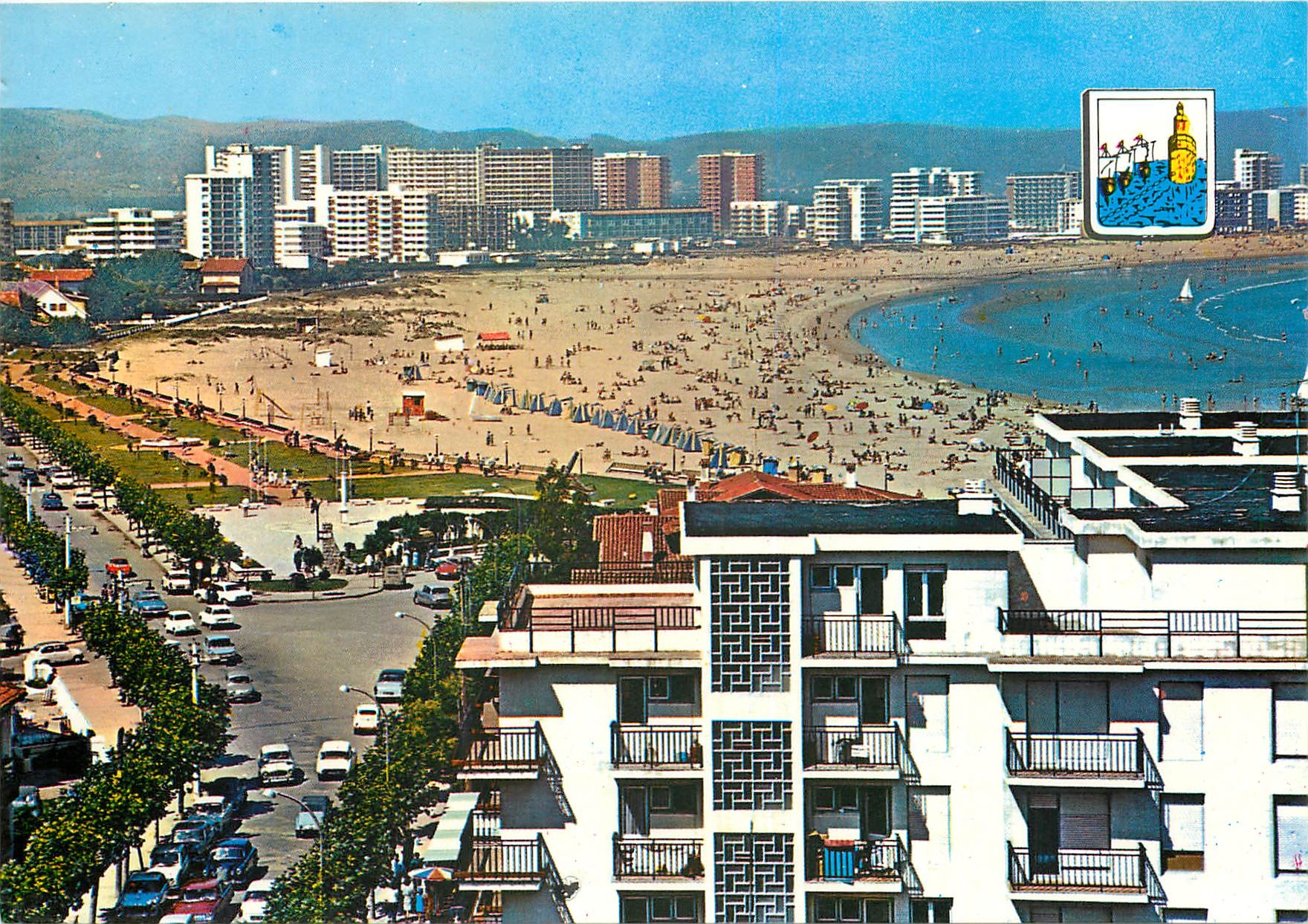 CPM Laredo l'Avenue de la Victorie et la Plage 