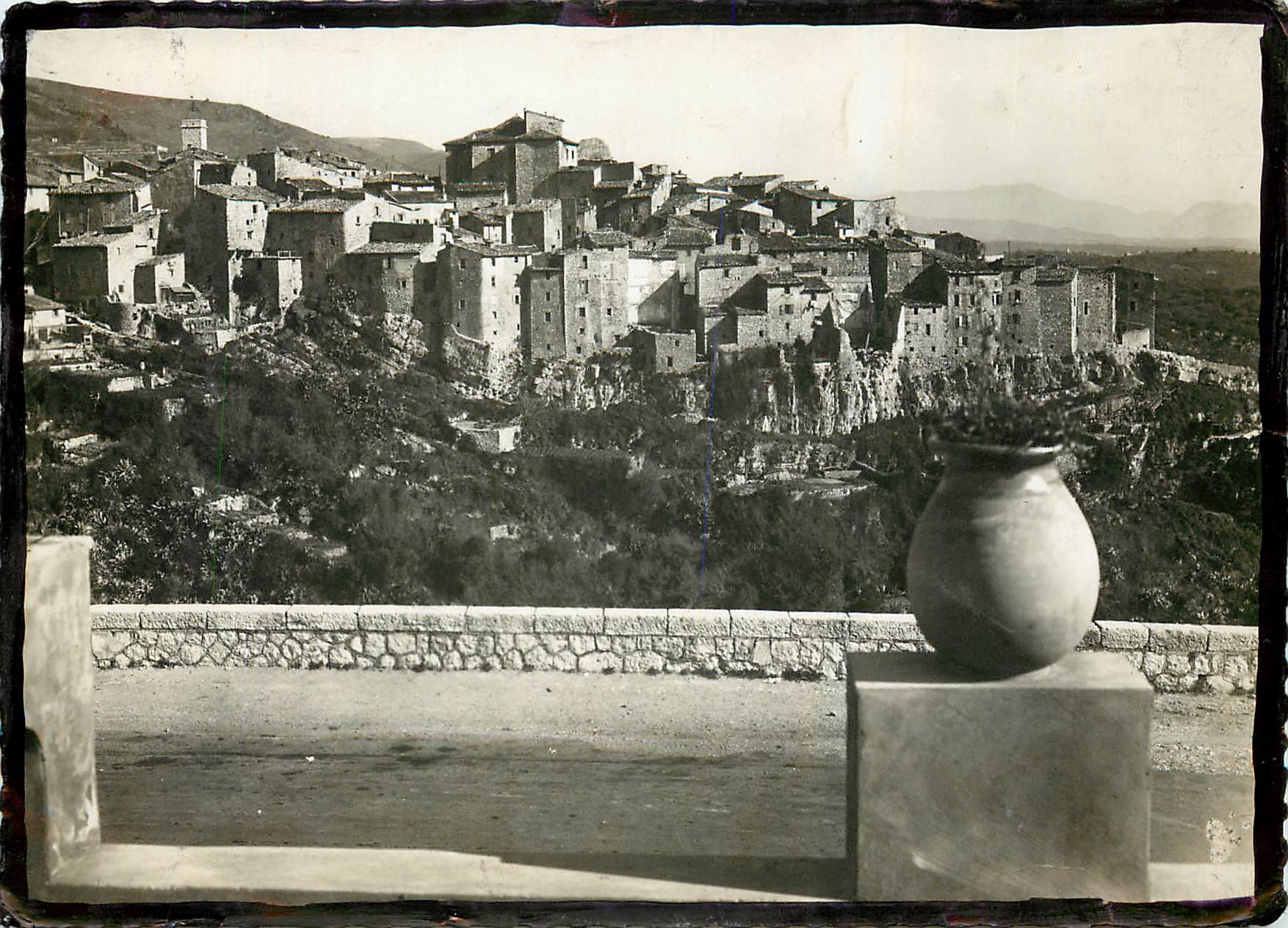CPM La Cote d'Azur Tourette sur Loup Vue generale 
