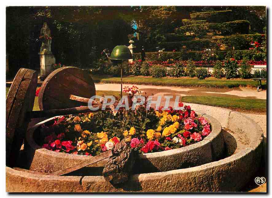 Coutances (Manche) — Public Garden: the cider press and the spiral staircase — Artaud Frères, Printers