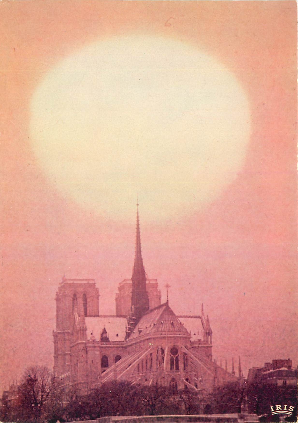 CPM Paris Un crepuscule insolite sur Notre Dame 