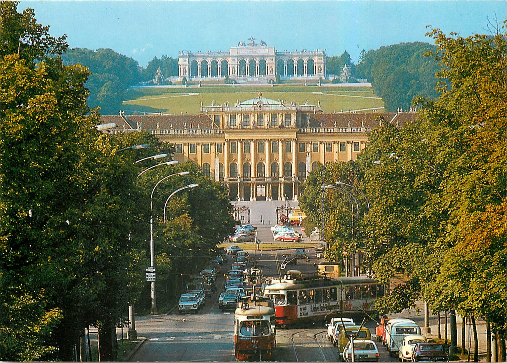 CPM Vienne Blick auf Schloss Schonbrunn und Gloriette Tramway