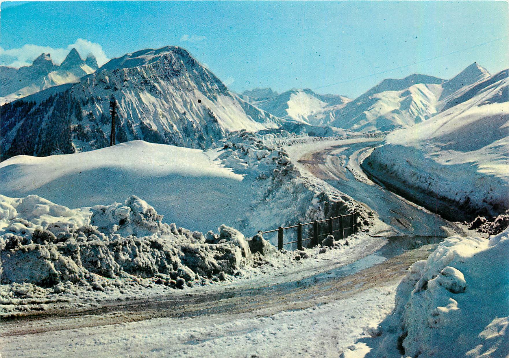 CPM La Toussuire Savoie le Petit Pont les Aiguilles d'Arve et la Meije 