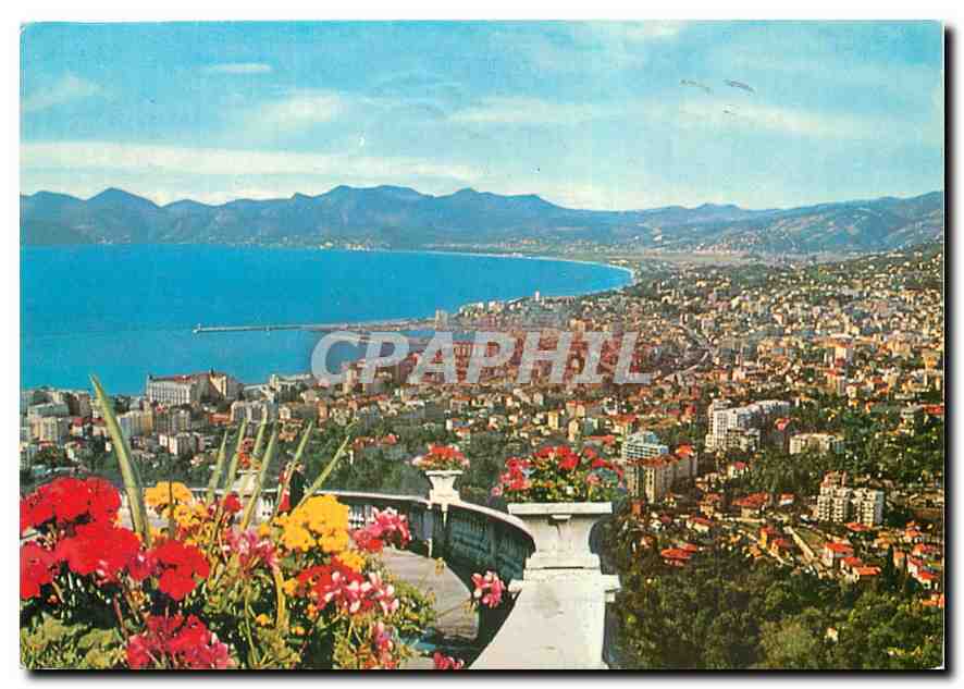 CPM Cannes vue generale prise de la Californie 