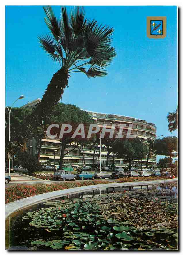 CPM Cannes Jardins sur la Croisette 