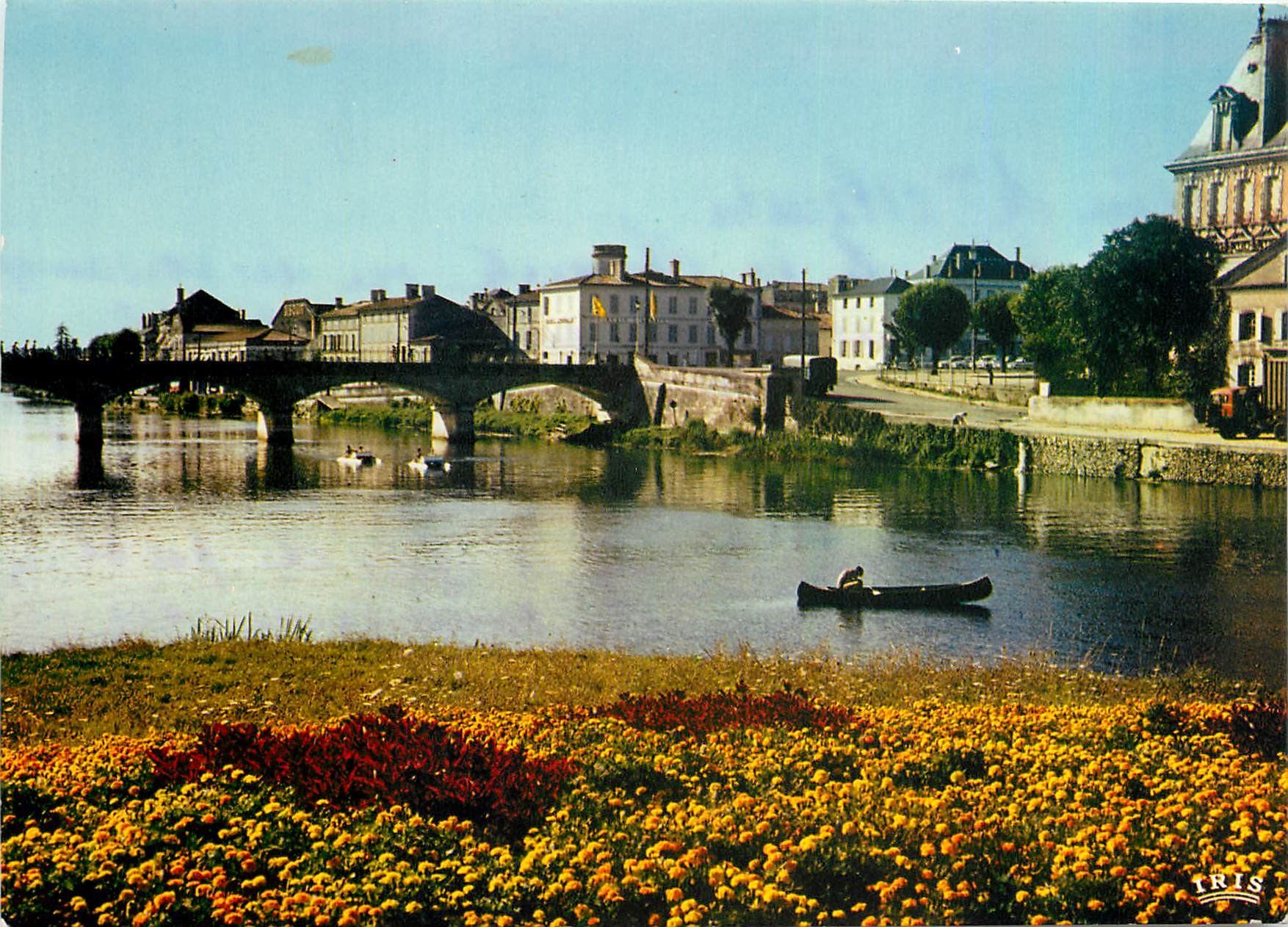 CPM Jarnac Charente Cite de Cognac 