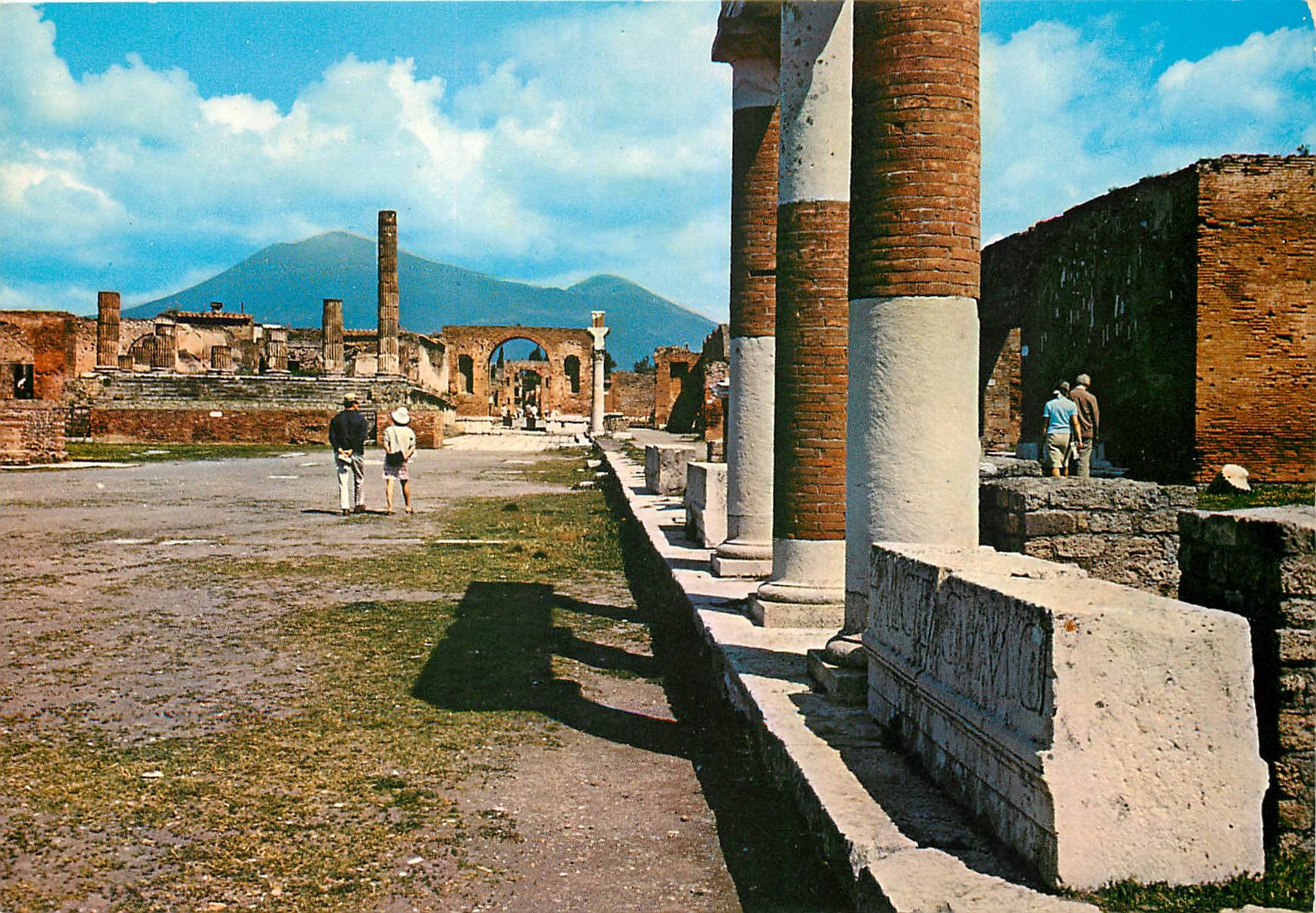 CPM Pompei Scavi II Foro e II Vesuvio 