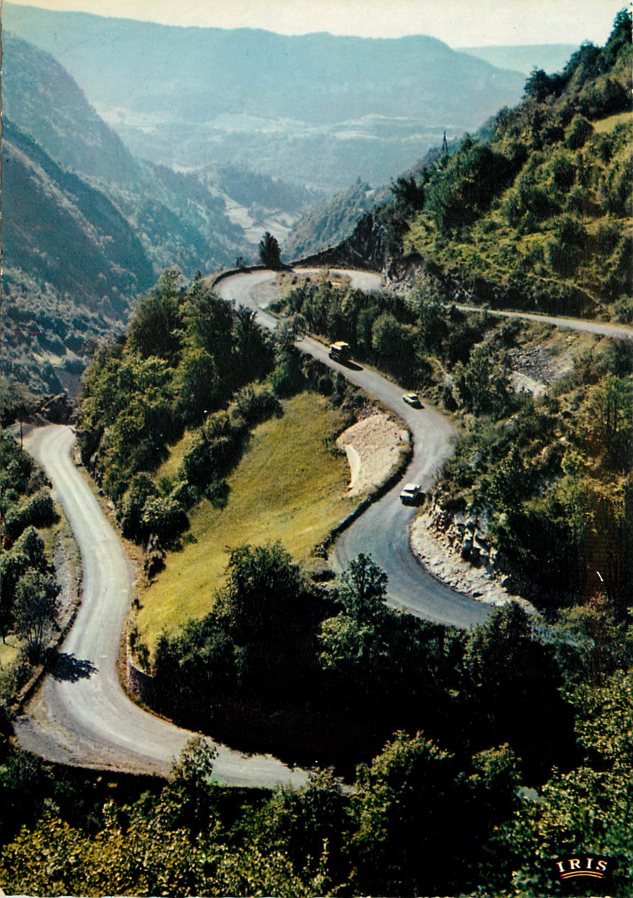 CPM Route de Saint Claude a la Faucille par Mijoux Jura 