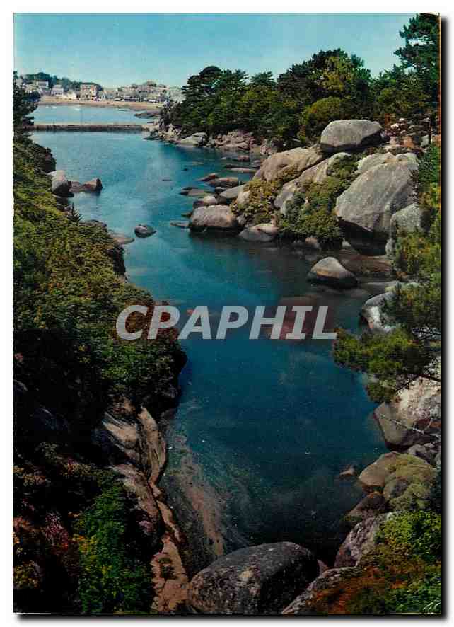 CPM La Bretagne en Couleurs La vallee de Traoiero entre Perros et Tregastel 