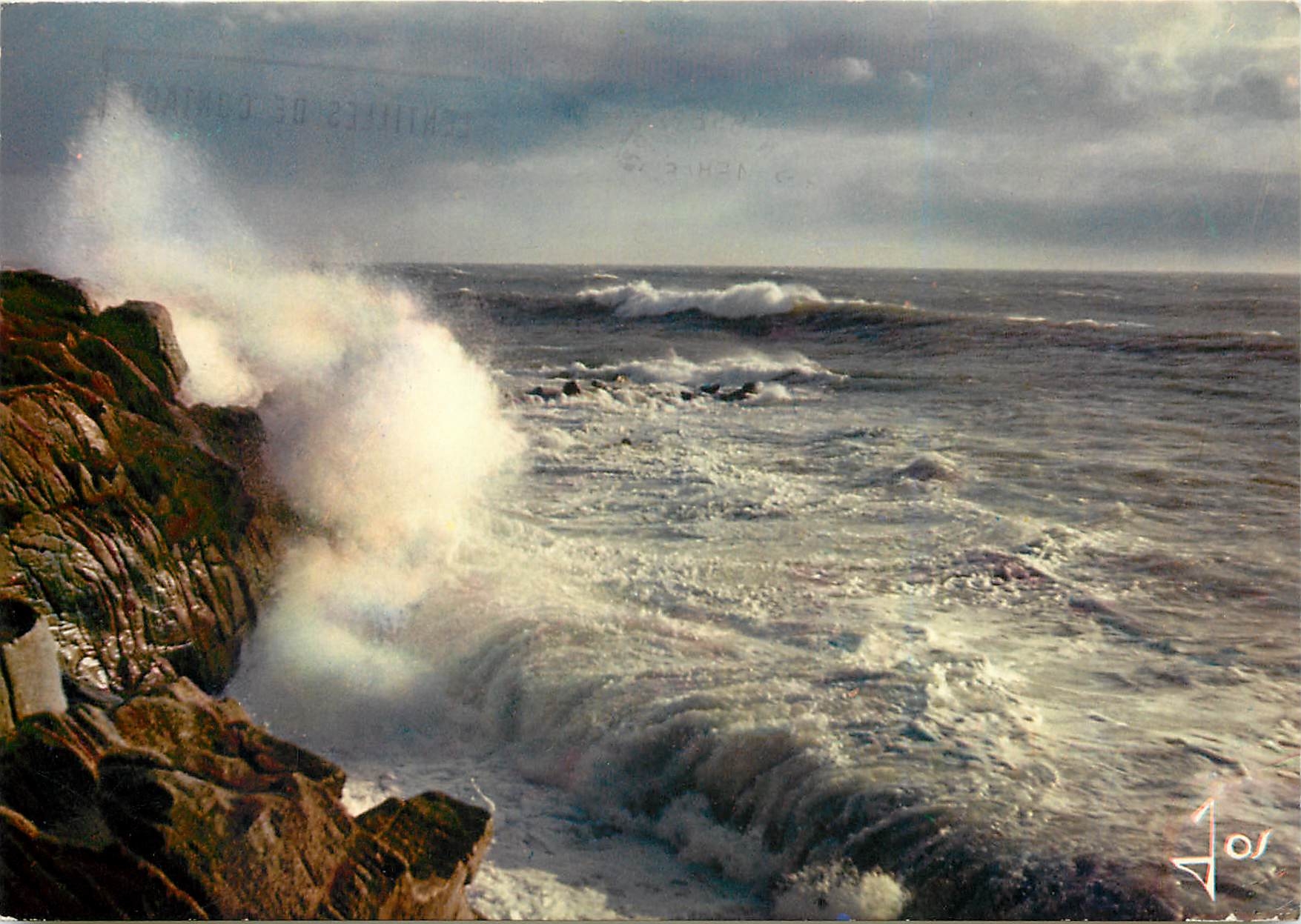 CPM La Bretagne en Couleurs Vague deferlant sur la Cote Bretonne 