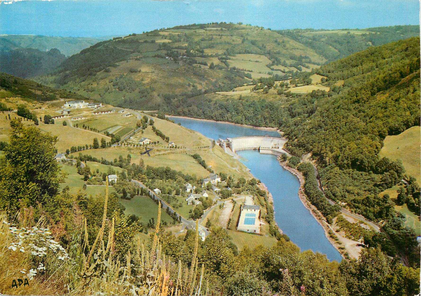 CPM Le Pont de Lanau Cantal aux environs de Neuveglise 