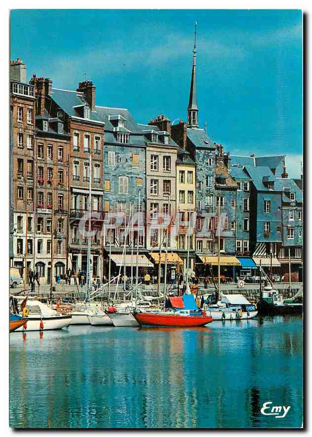 CPM Honfleur Calvados Le vieux bassin et les facades typiques 