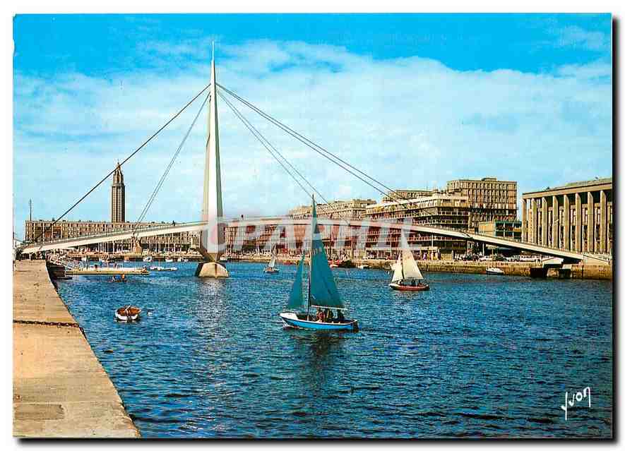 CPM Le Havre Seine Maritime La Passerelle de la Bourse 